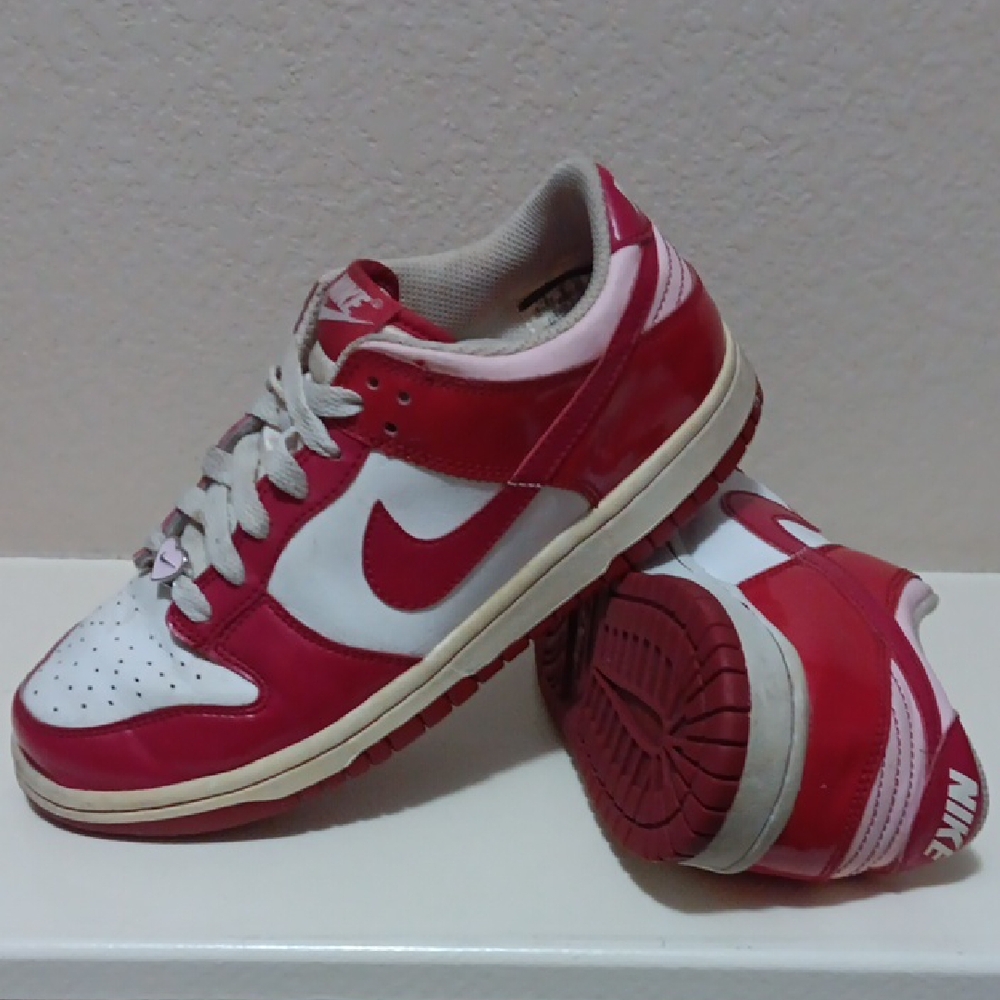 Nike Dunk Low Valentines Gradeschool